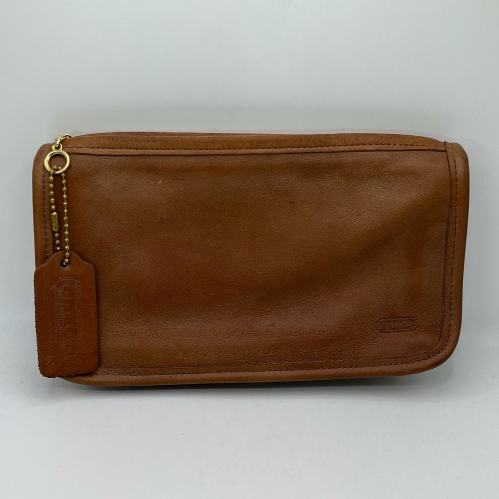 Coach Vintage Brown Leather Cosmetic Bag with Hangtag - Picture 2 of 16